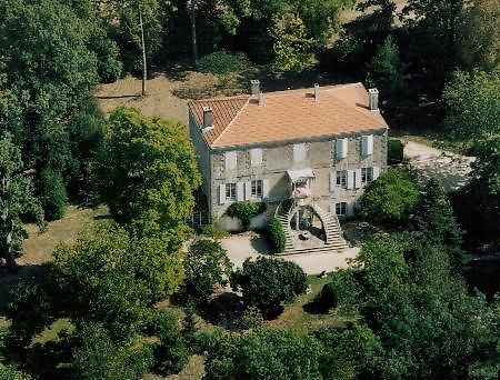 Manoir Angle Bed & Breakfast Blanzay-sur-Boutonne Dış mekan fotoğraf